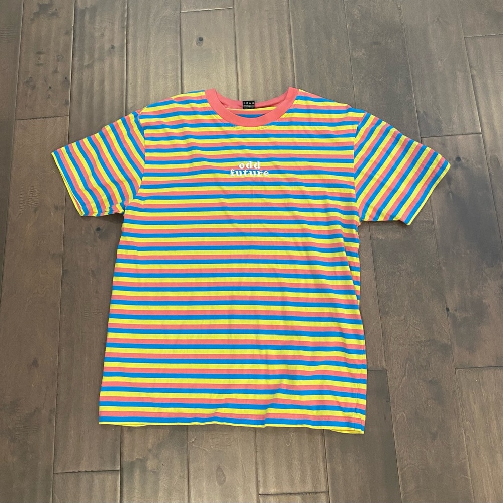 Off Future / Size: L / Color: Pink, blue, yellow